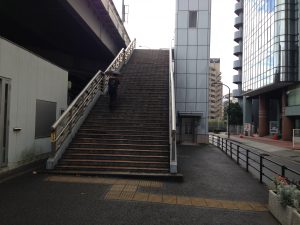 徒歩？バス？新横浜駅からニトリへの行き方アクセス　歩道橋注意！11